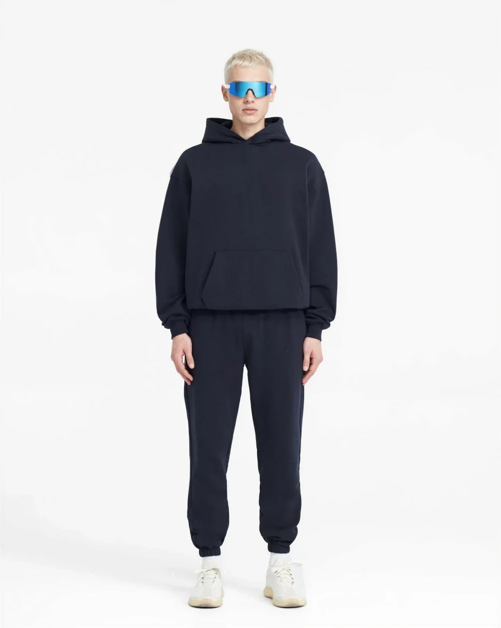 oversized-navy-hoodie-46-3.jpg
